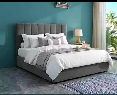 Queen siza bed with mattress