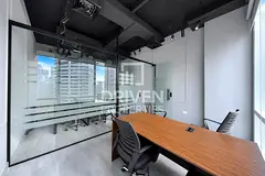 Fully Fitted Office | 8% ROI | Skyline View