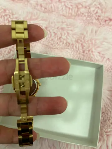 Gold-tone women's wristwatch with metal bracelet (pre-owned)