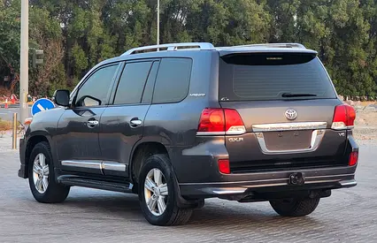 صورة 9 لـ 2013 Toyota LAND CRUISER