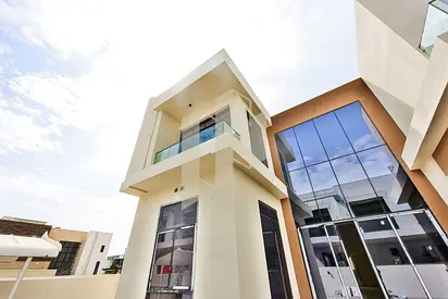 Brand New | Ready To Move In | High-End Finishing