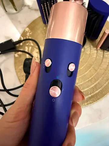Dyson styler