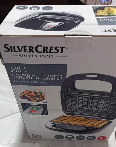SilverCrest 3-in-1 Sandwich Toaster / Waffle Maker / Grill - Brand New & Unused