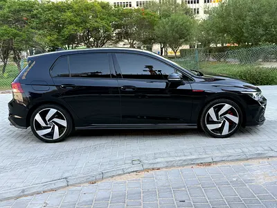 صورة 4 لـ 2023 Volkswagen GOLF GTI