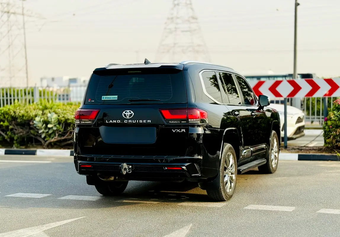 Toyota Land Cruiser 2024