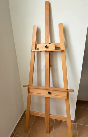 Wooden Artist Easel – Adjustable Floor Stand
