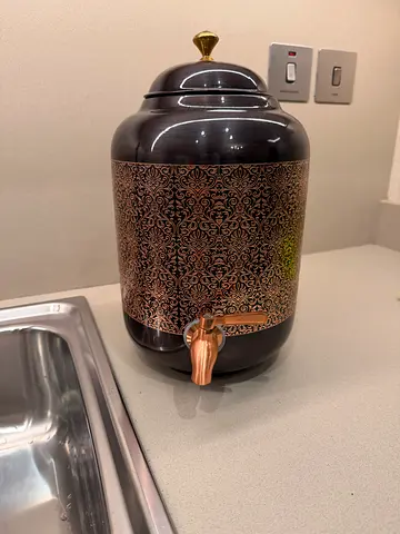 Copper pot