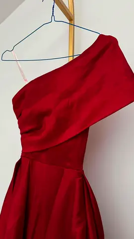 One-shoulder burgundy evening dress, size unknown - good condition