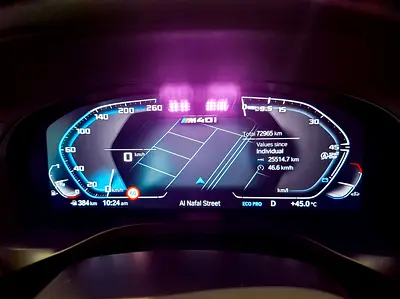 2023 BMW X4 — миниатюра 15