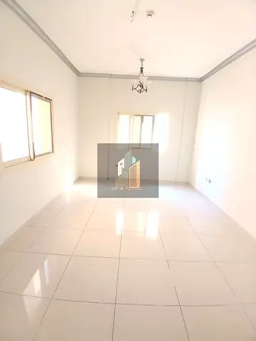 NEAR FREE KUCHA PARKING NEAT AND CLEAN FAMILY BUILDING, SPACIOUS APPARTMENT