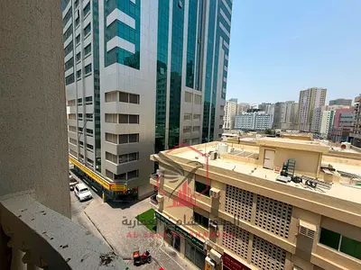 اطلاله مفتوحه | مساحه كبيرة | بلكونه | موقع حيوي | تسهيلات في الدفع | الصيانه مجانا علي مدار السنه | سهوله الوصول لمخرج دبي