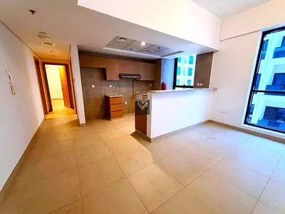 Near METRO SZR | Bright 2BR Apartment | Balcony GYM POOL Parking