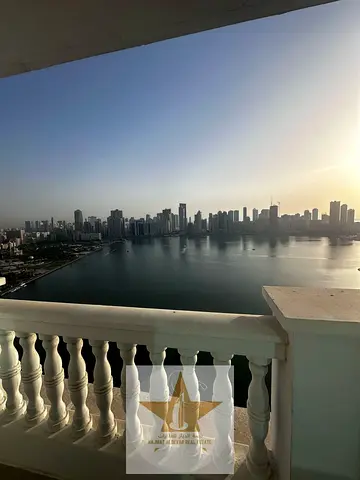 🌊💎 Ultra-Luxury Waterfront Living | Premium 3BR Apartment – First Line on Sharjah Corniche 💎🌊 Experience the pinnacle of high-end living! Situate