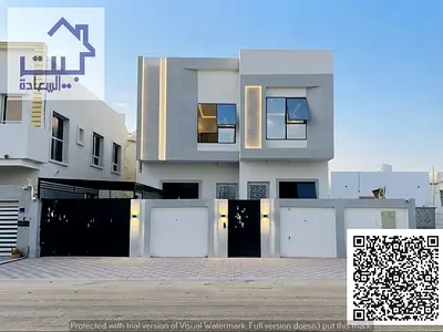 للبيع في منطقة الحليو2  ارتداد أمام الفيلا للسيارات  حوش واسع داخل الفيلا  تتكون من طابقين 3غرف نوم ماستر