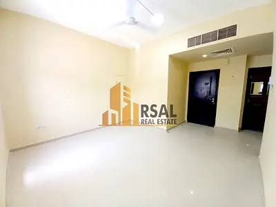 1 Bedroom Hall// no deposit Cash// on road building// prime location// Ready to move Apartment