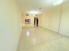 Huge Layout || Spacious Unit || Chiller Free