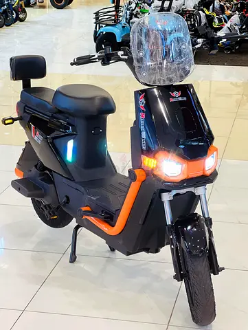 Electric 2 seater motorbike 48 v 1000 watts speed 80 kmph
