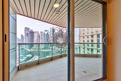 Bright 1BR Apt + Study | Marina View | Balcony