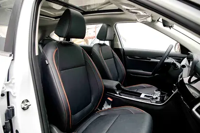 2025 KIA SELTOS 照片 15