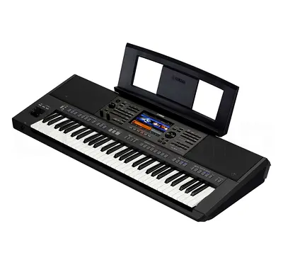 Yamaha Portable Electronic Keyboard with Stand and Display SX700