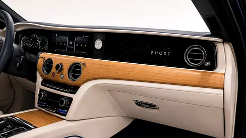 2021 ROLLS-ROYCE GHOST — миниатюра 17