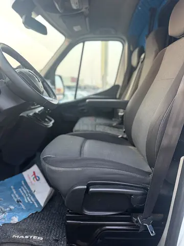 Renault Master 2.3T Panel Van (L4H3), миниатюра 8
