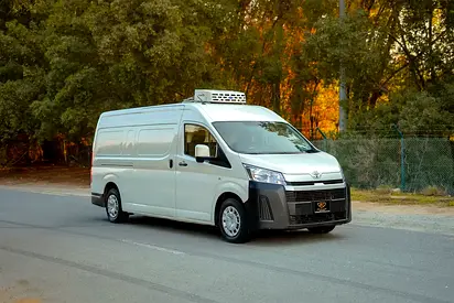 2020 Toyota HIACE 照片 2