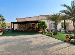 Premium 4BR Villa with Majlis & 2 Servant Quarters