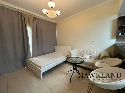 Studio With Balcony Next to Dubai Mall