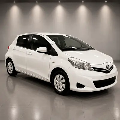 2013 Toyota YARIS — фото 11