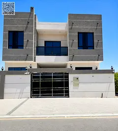 Brand New Townhouse For Rent : Al helio 2 05 master bedrooms 2 Hall Majlis Central ac Outside huge p
