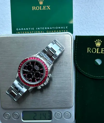 Rolex_(mens) Moissanite Diamond  Supr clone Quality  Waterproof 💯 Sapphire crystal Original box 📦