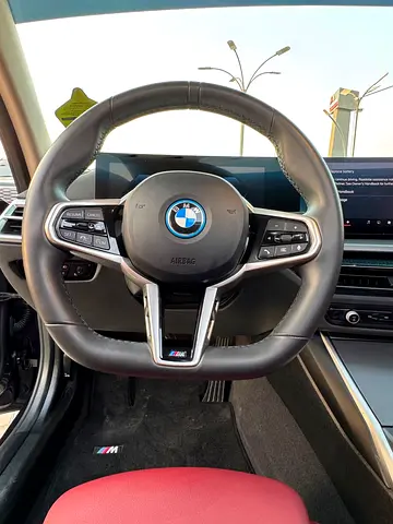 2025 BMW I3 photo 11
