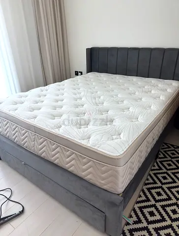 Urgent sale Bed and mattress for sale like new