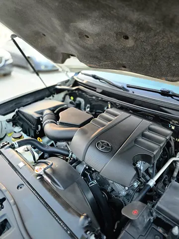 صورة 20 لـ 2019 Toyota LAND CRUISER
