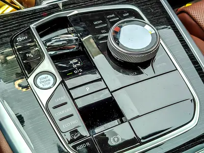 2024 BMW X5 缩略图 14
