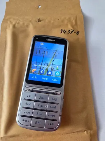 Nokia C3-01 classic