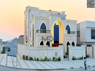 New corner villa with a classic design. Price includes transfer fees and is negotiable. Don't miss this opportunity!