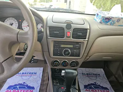 2011 Nissan SUNNY 照片 7