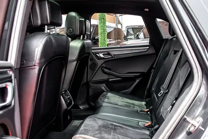 2020 Porsche MACAN 缩略图 13