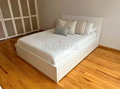IKEA White MALM Queen Storage Bed with IKEA Mattress 160 x 200 cm