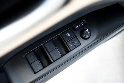 صورة 6 لـ 2026 Toyota CAMRY