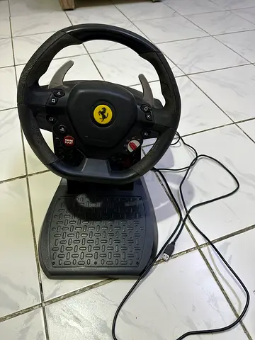 Thrustmaster Ferrari 458 Spider Racing Wheel for Xbox,playstation and PC