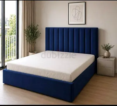 Selling Brand new queen size bed frame with medical mattress 12 cm