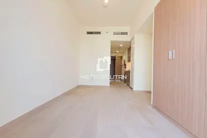 8% ROI Rented | Community View | Prime Investment