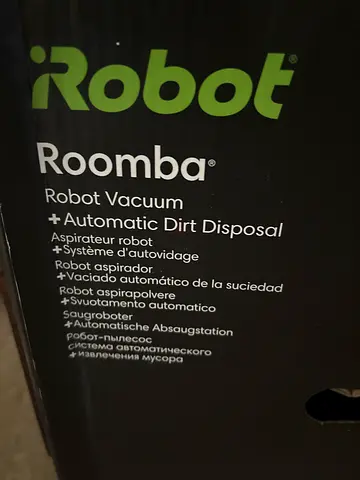 Roomba s9+ Robot vacuum