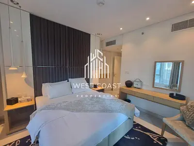 Modern 1BR | Canal View | Prime Business Bay Location