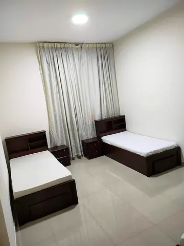 Executive Bedspace in a Room with basement Parking, Huge Balcony & Washroom