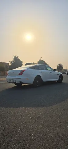 صورة 4 لـ 2013 Jaguar XJ