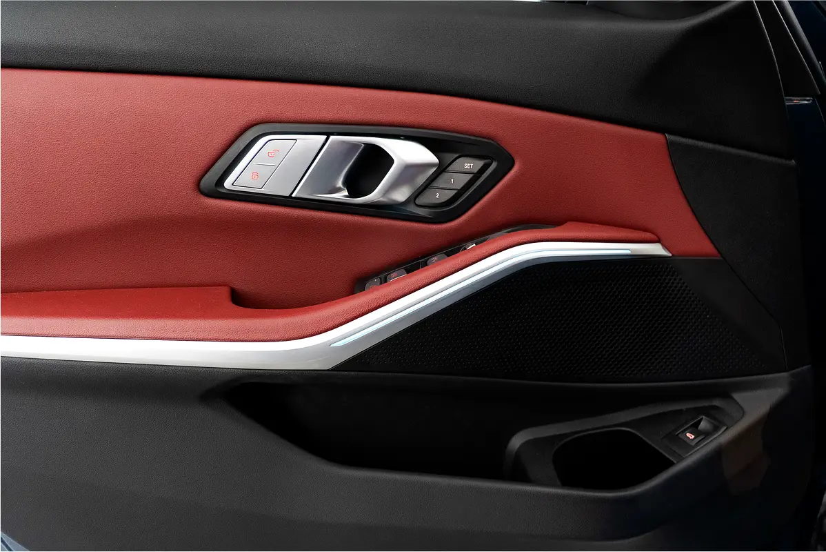 BMW 3-Series 2025